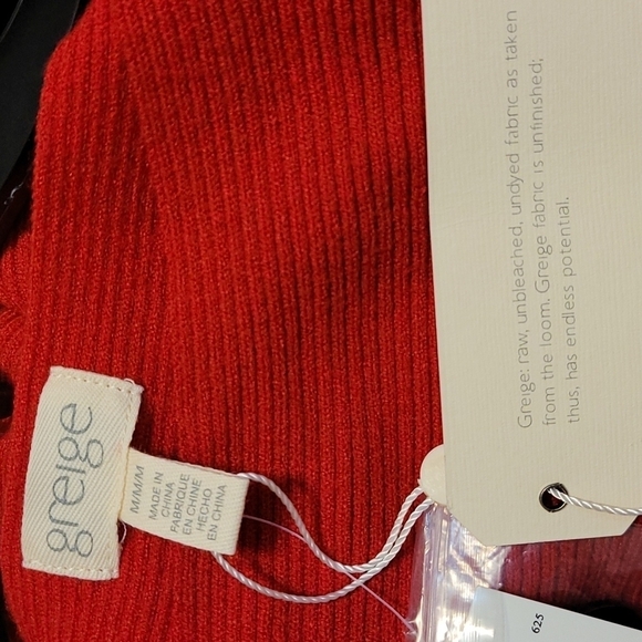 Greige Red Dolman Sleeveless Ribbed Sweater - Picture 14 of 15